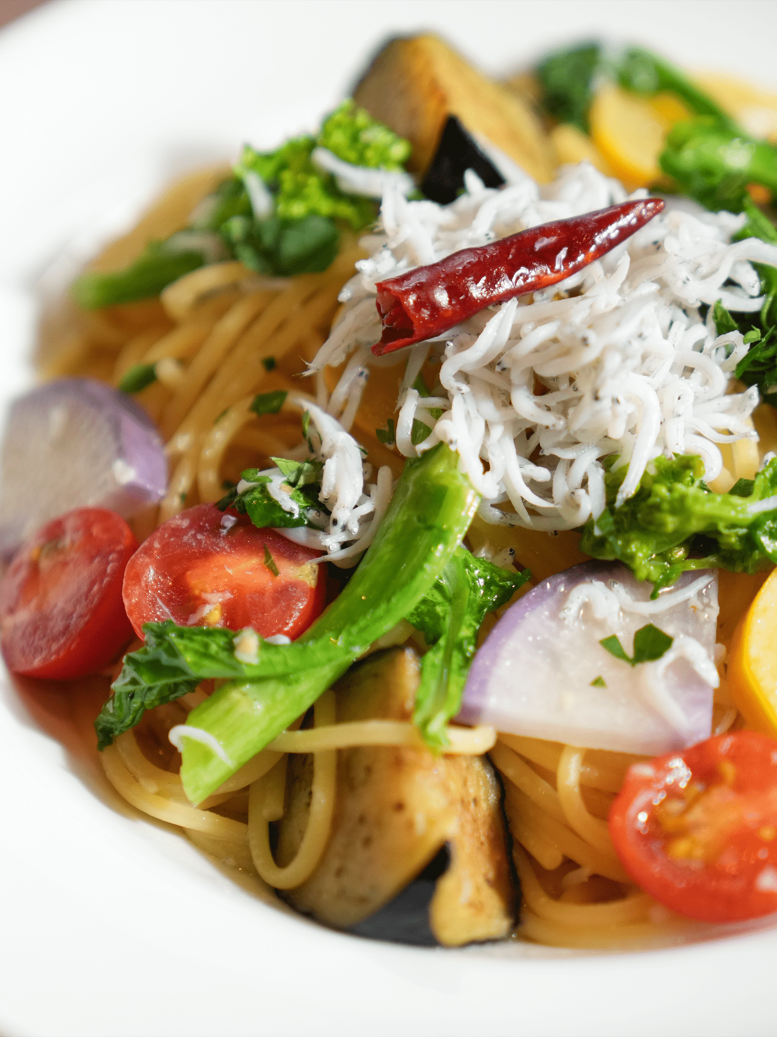 Bistro 碧い月 | 世田谷区・上町駅から徒歩1分 誰でも気軽にをテーマに